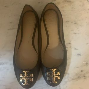 Tory Burch size 7 black leather flats